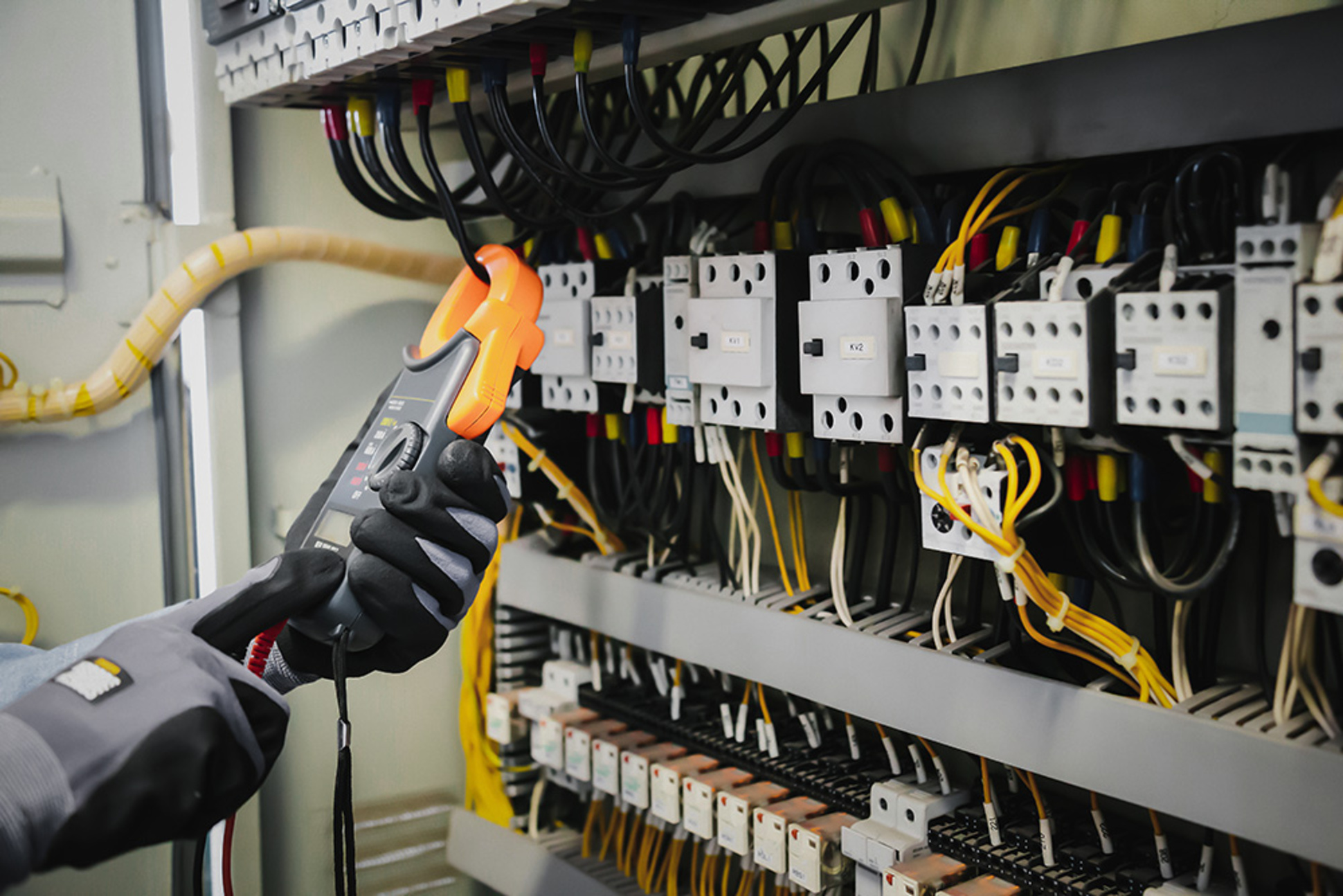 DGUV Vorschrift 3-Check bei KLT Elektro GmbH in Osterholz-Scharmbeck