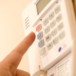 Sicherheit bei KLT Elektro GmbH in Osterholz-Scharmbeck